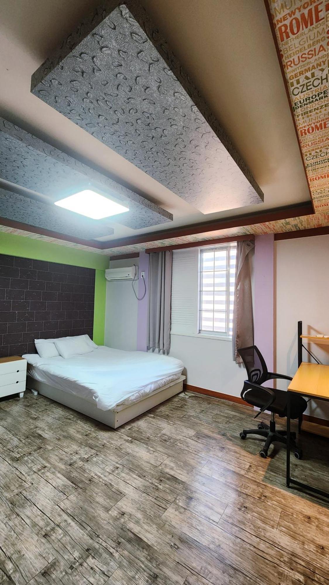 Kimchee Busan Downtown Guesthouse Kültér fotó